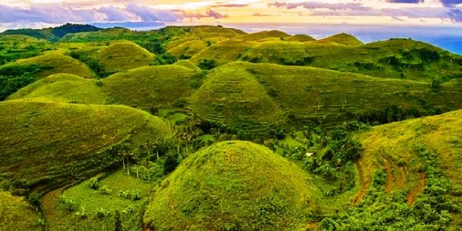 Eksplorasi Keindahan Bukit Teletubbies di Bromo Indonesia Travel