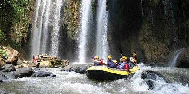 Manfaat Arung Jeram, Sejarah, dan Tips Aman untuk Pemula