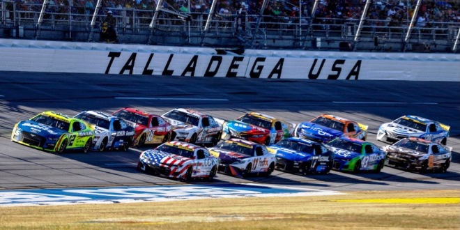 Fakta Menarik Balap Mobil NASCAR yang Bikin Kamu Tercengang dengan Kecepatan, Sejarah, dan Sensasinya